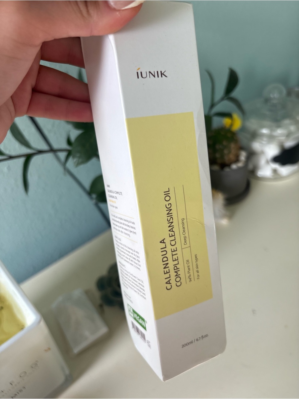 Unik Calendula Complete Cleansing Oil - Pale Yellow & White Packaging